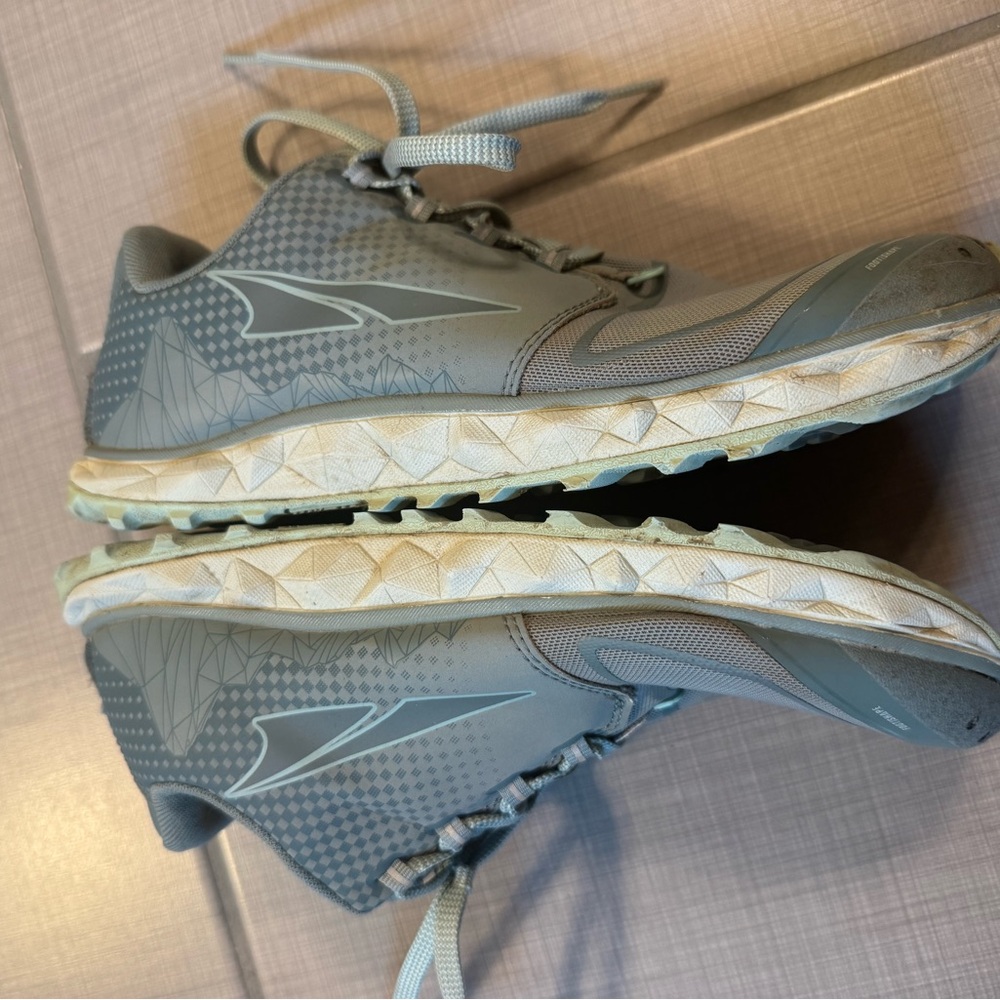 Women's Altra Superior 4.5 - Picture 3 of 5